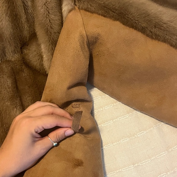 Faux fur coat - Picture 5 of 5